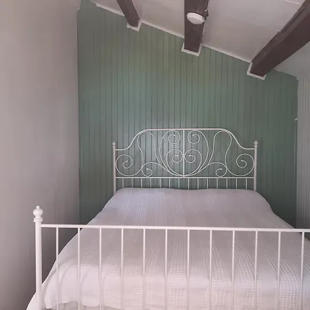 Feriehus Kapetanska Kucica Na Moru